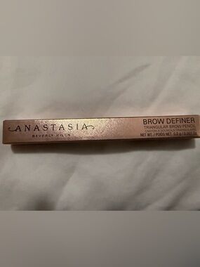 Anastasia Beverly Hills Brow Definer — Soft Brown